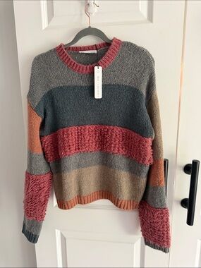 Self Contrast Charcoal Peach Striped Textured Crewneck Sweater - small